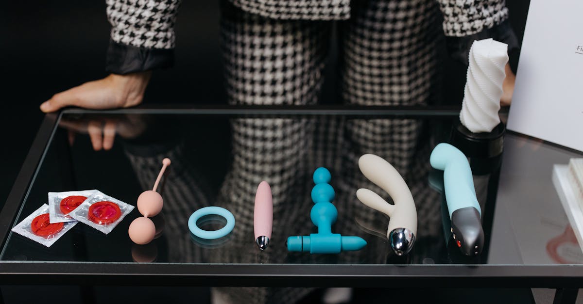 découvrez notre sélection variée de sex toys de qualité pour pimenter vos moments intimes. explorez des produits adaptés à tous les désirs et fantasmes, dans un cadre discret et sécurisé. faites de chaque expérience un moment inoubliable.