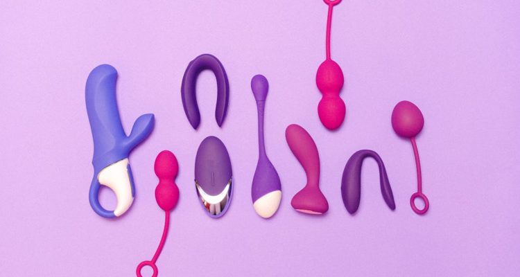 découvrez notre sélection de sex toys de qualité, conçus pour enrichir votre vie intime et apporter plaisir et satisfaction. explorez des modèles variés pour tous les goûts et tous les budgets.