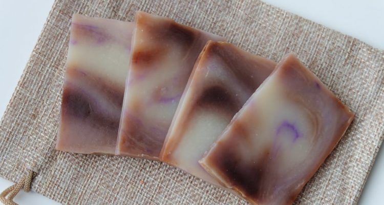 découvrez notre sélection de tapis de bain élégants et fonctionnels, parfaits pour ajouter une touche de confort et de style à votre salle de bain. profitez de matériaux doux, absorbants et antidérapants pour une sécurité optimale.