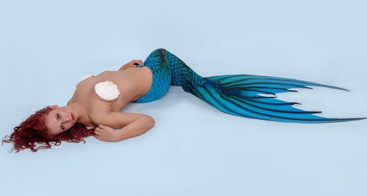 découvrez notre incroyable costume de sirène, parfait pour les fêtes, les carnavals ou les soirées à thème. avec des matériaux de qualité et des designs enchanteurs, plongez dans un monde féerique et faites chavirer les cœurs. idéal pour les petits et les grands!
