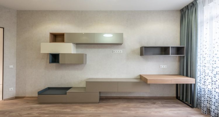 découvrez notre sélection de bouées tendance, alliant style et confort pour vos journées ensoleillées à la plage ou à la piscine. faites sensation avec des modèles uniques et colorés qui garantiront des moments de détente inoubliables.