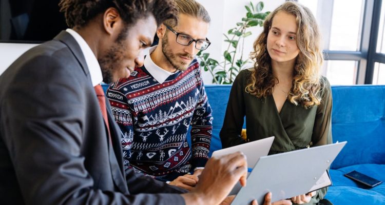 découvrez des services juridiques innovants, adaptés à vos besoins et alliant expertise, efficacité et technologies de pointe pour répondre à tous vos enjeux légaux.